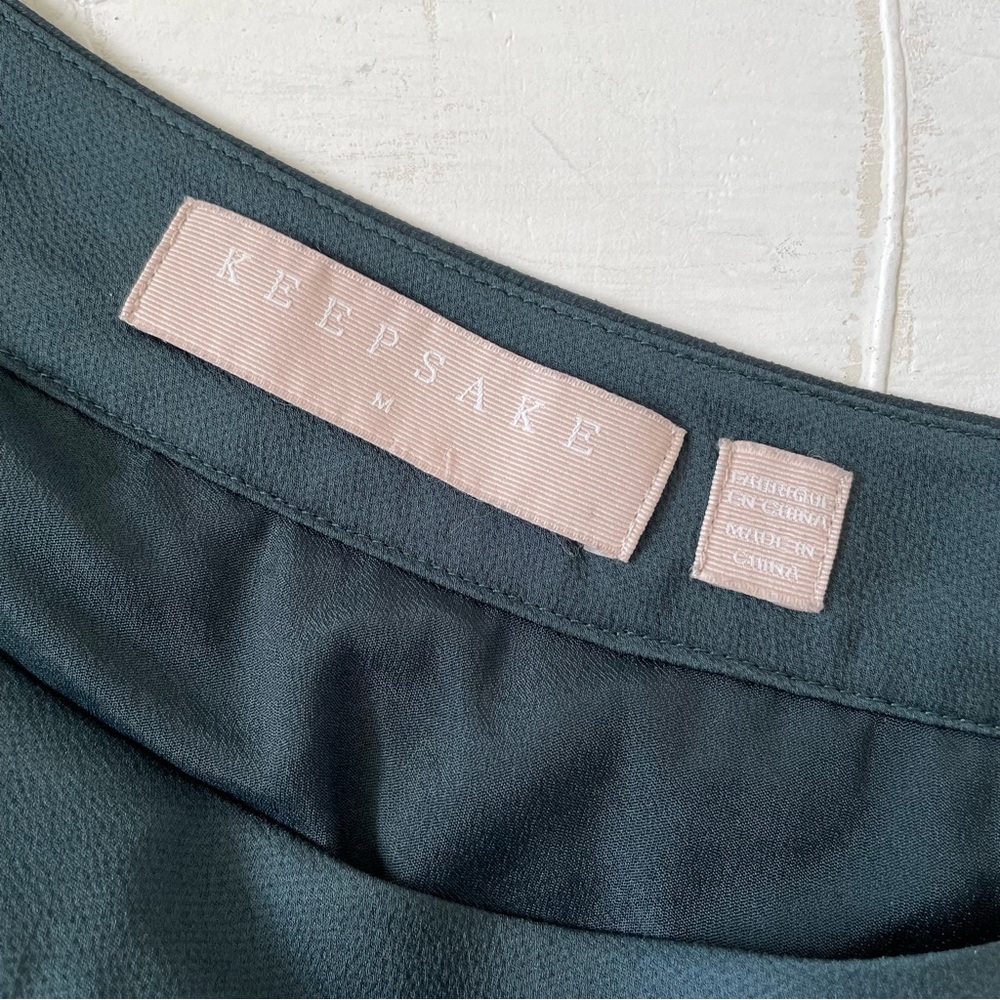 Keepsake Off The Shoulder Dress Pleats Mini  Dress Bottle Green Size M - Picture 6 of 10